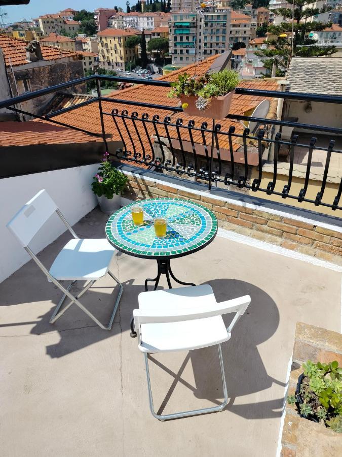 Attico Romantico Con Terrazza - Palm Street, 104 - Free Wifi *
