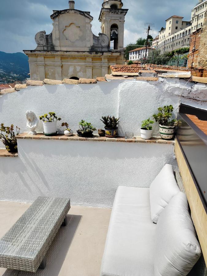 Attico Romantico Con Terrazza - Palm Street, 104 - Free Wifi * Sanremo