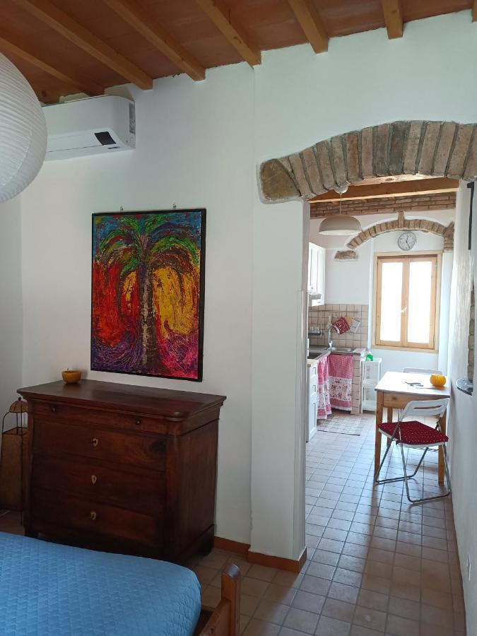Attico Romantico Con Terrazza - Palm Street, 104 - Free Wifi Apartment