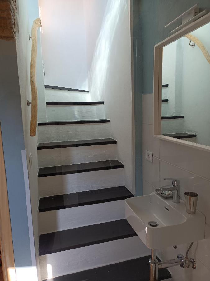 Attico Romantico Con Terrazza - Palm Street, 104 - Free Wifi Apartment